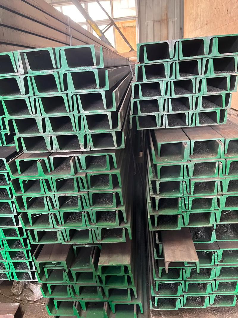 灞桥幕墙槽钢插芯